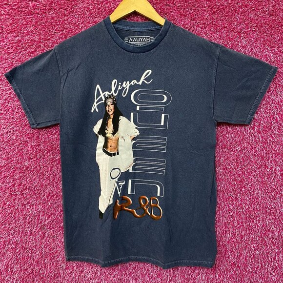 Aaliyah Princess Of RnB Poster T-Shirt Small - Picture 1 of 4
